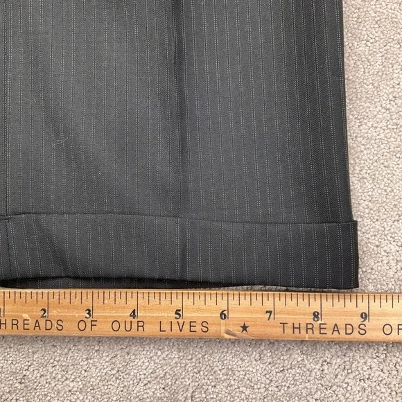 Jos A Bank Signature Gold Suit Mens 38R 32W 32L Black Pinstripe Gordon Wool Flaw - Picture 14 of 16